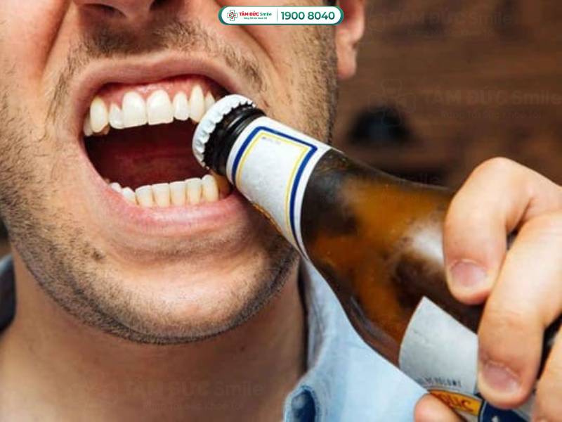 chân răng bị mòn có chữa được không